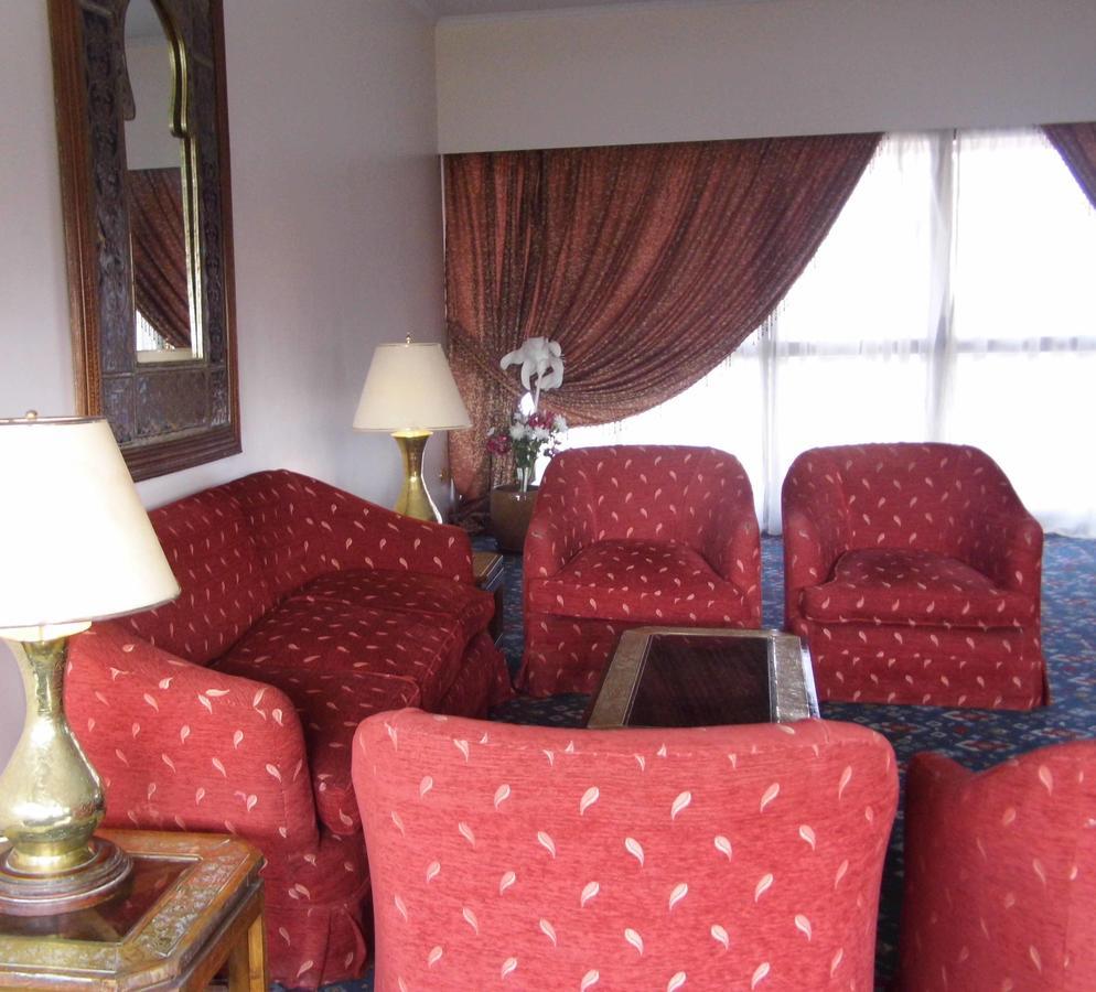 Mg Nefertiti Hotel 알 미니아 외부 사진