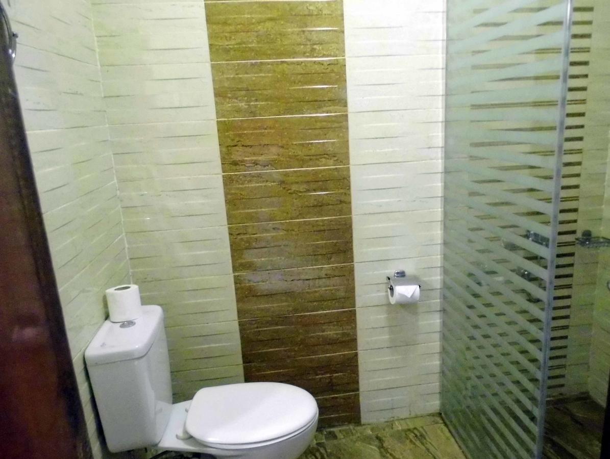 Mg Nefertiti Hotel 알 미니아 객실 사진